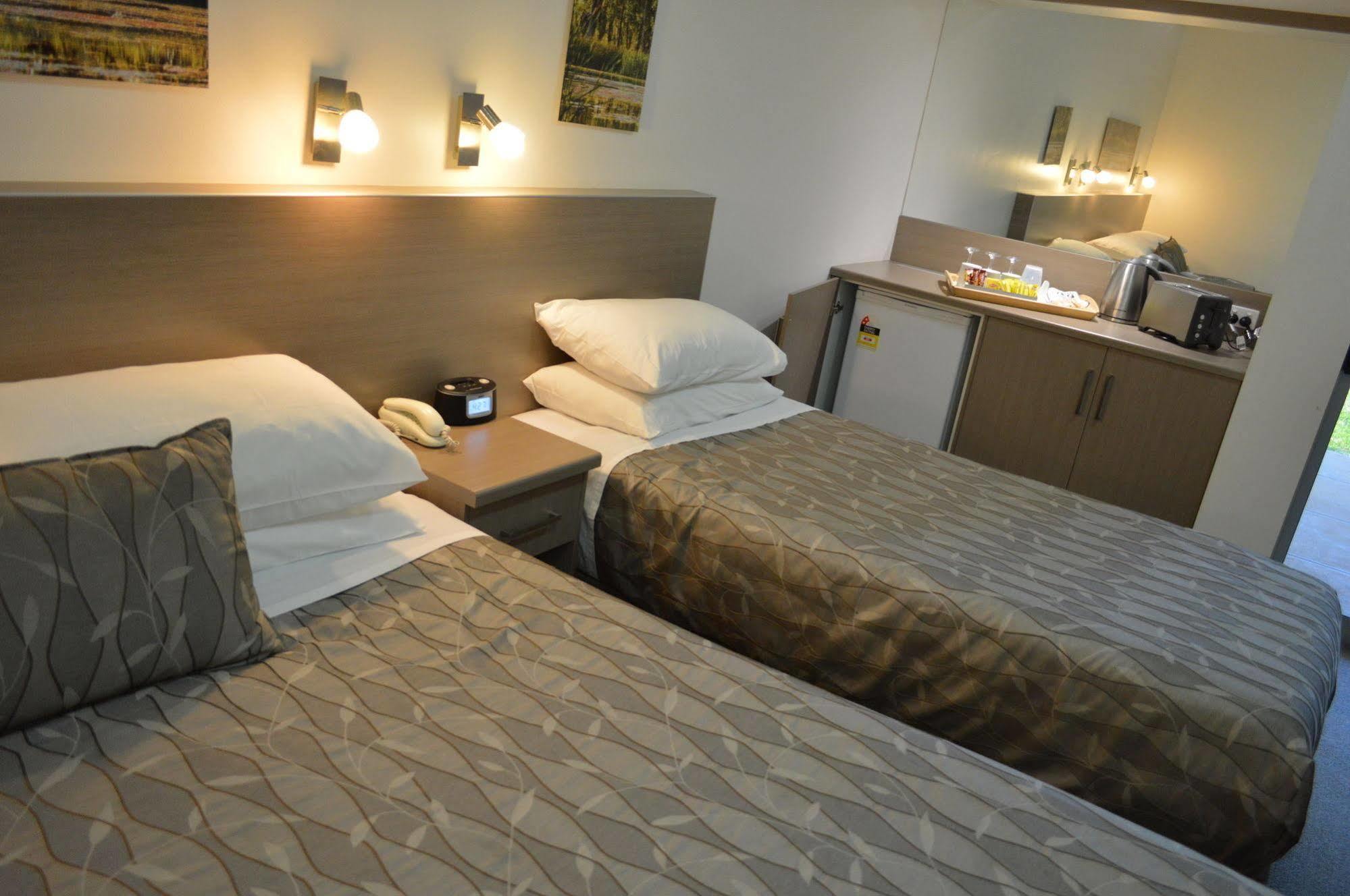 Loxton Community Hotel Motel Ngoại thất bức ảnh